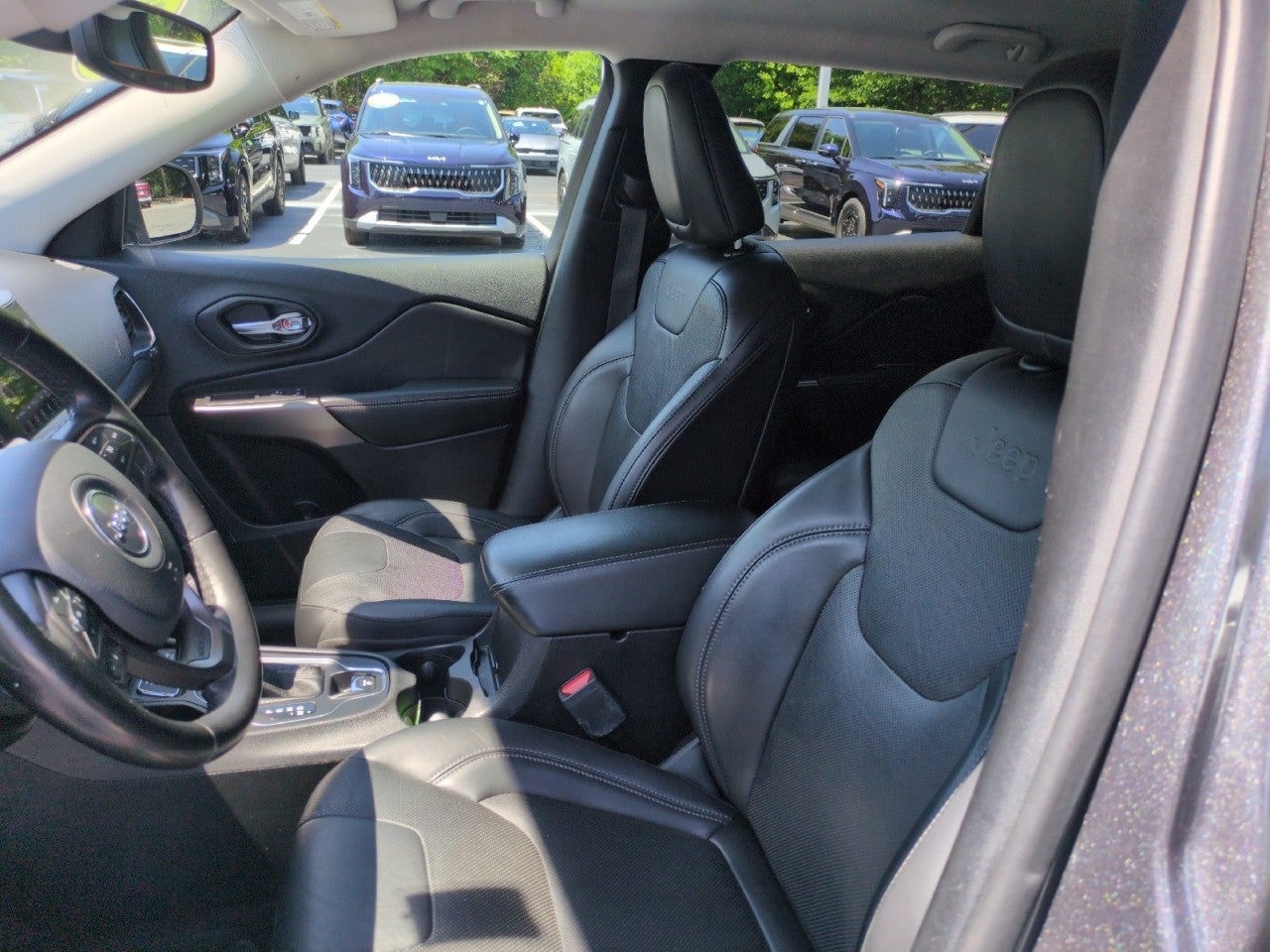 2020 Jeep Cherokee Altitude