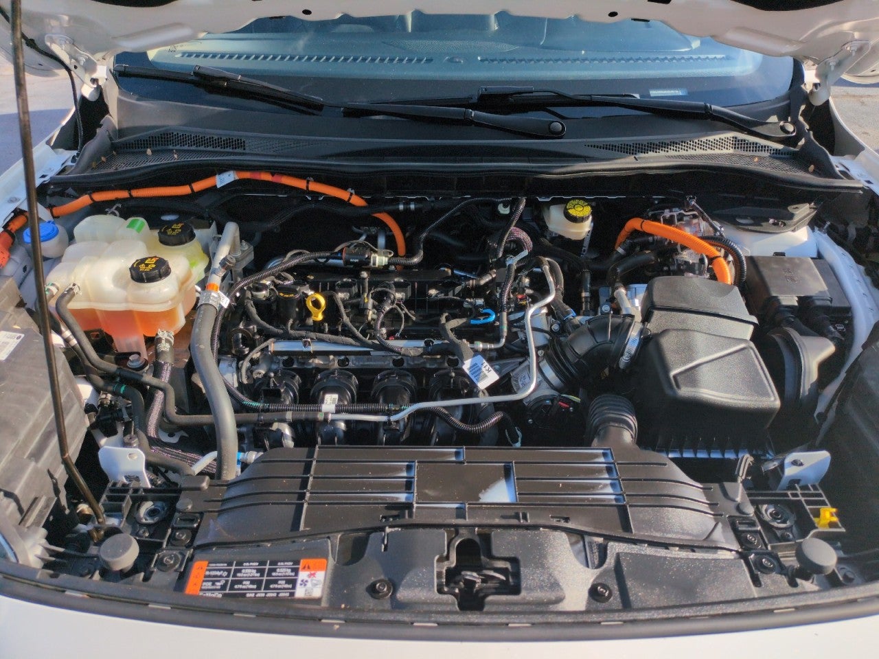 2020 Ford Escape Titanium Hybrid