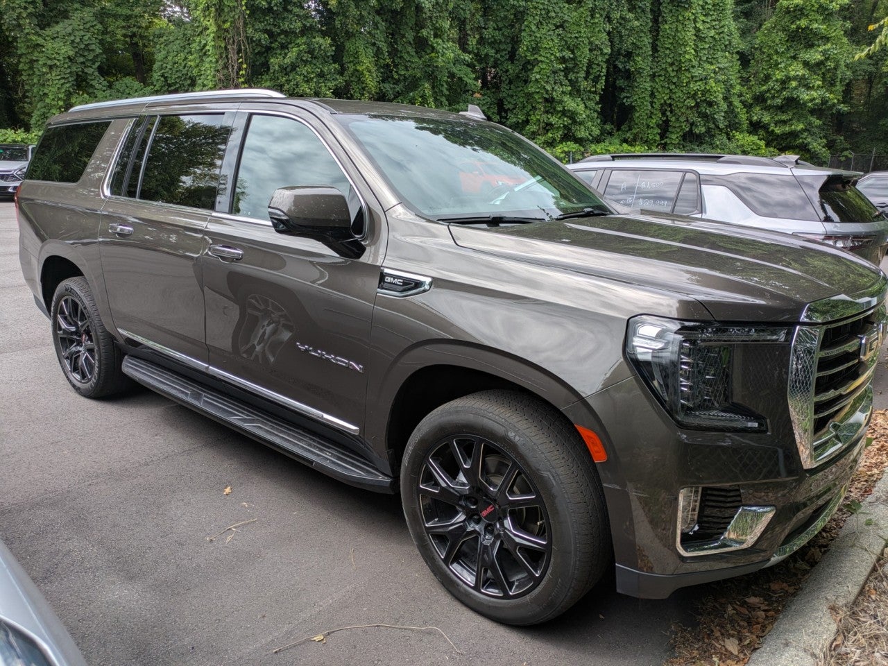 2021 GMC Yukon XL SLT
