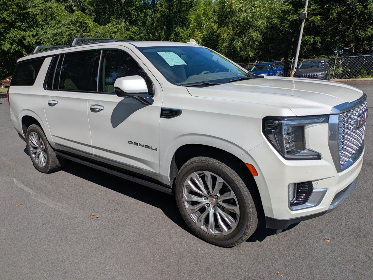 2022 GMC Yukon XL Denali