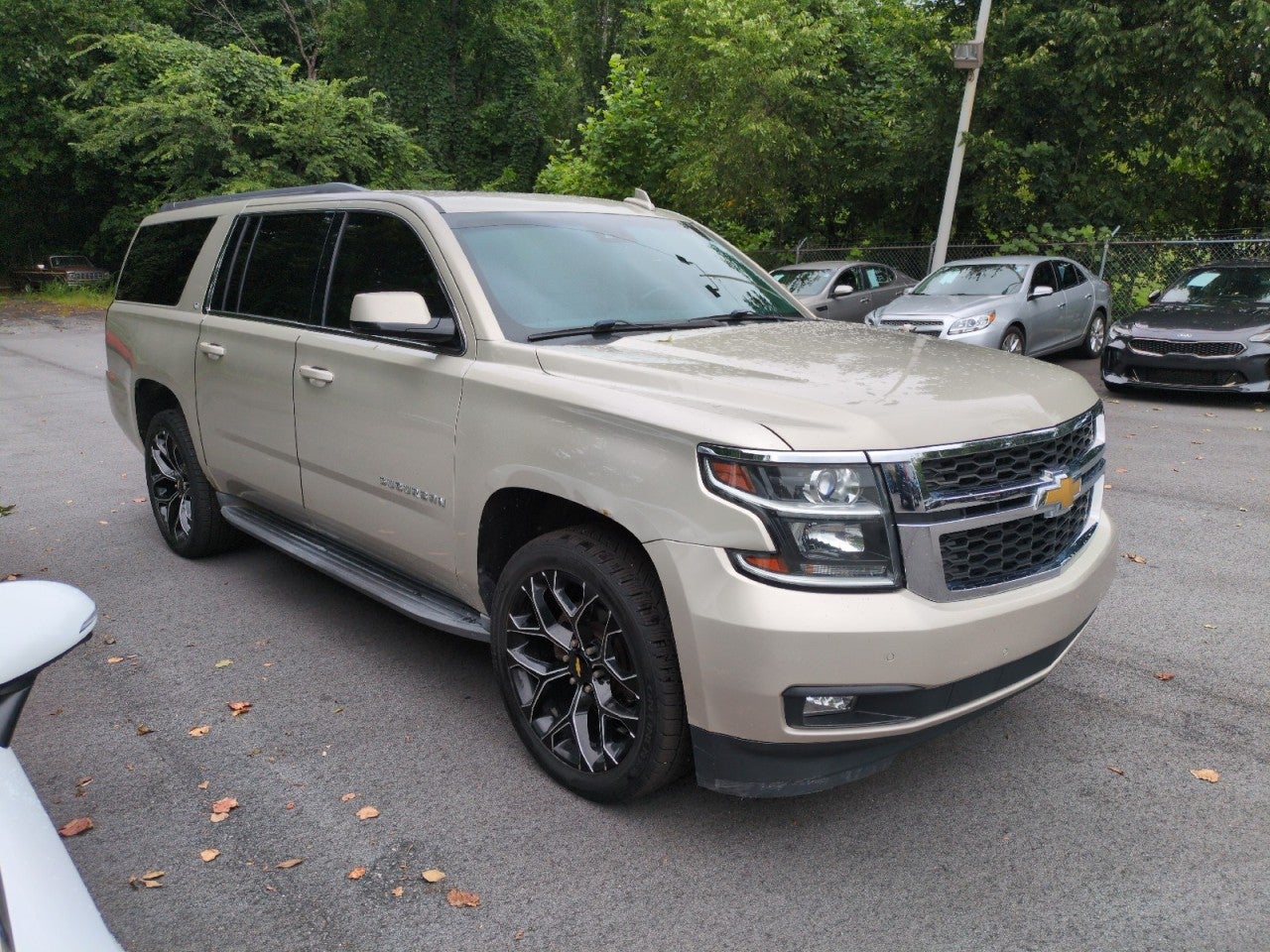 2016 Chevrolet Suburban LT