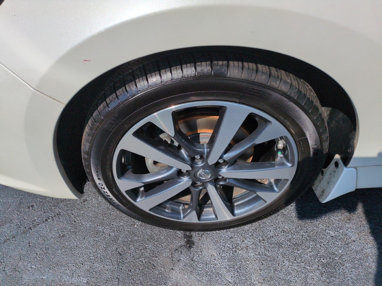 2016 Nissan Altima 2.5 SR