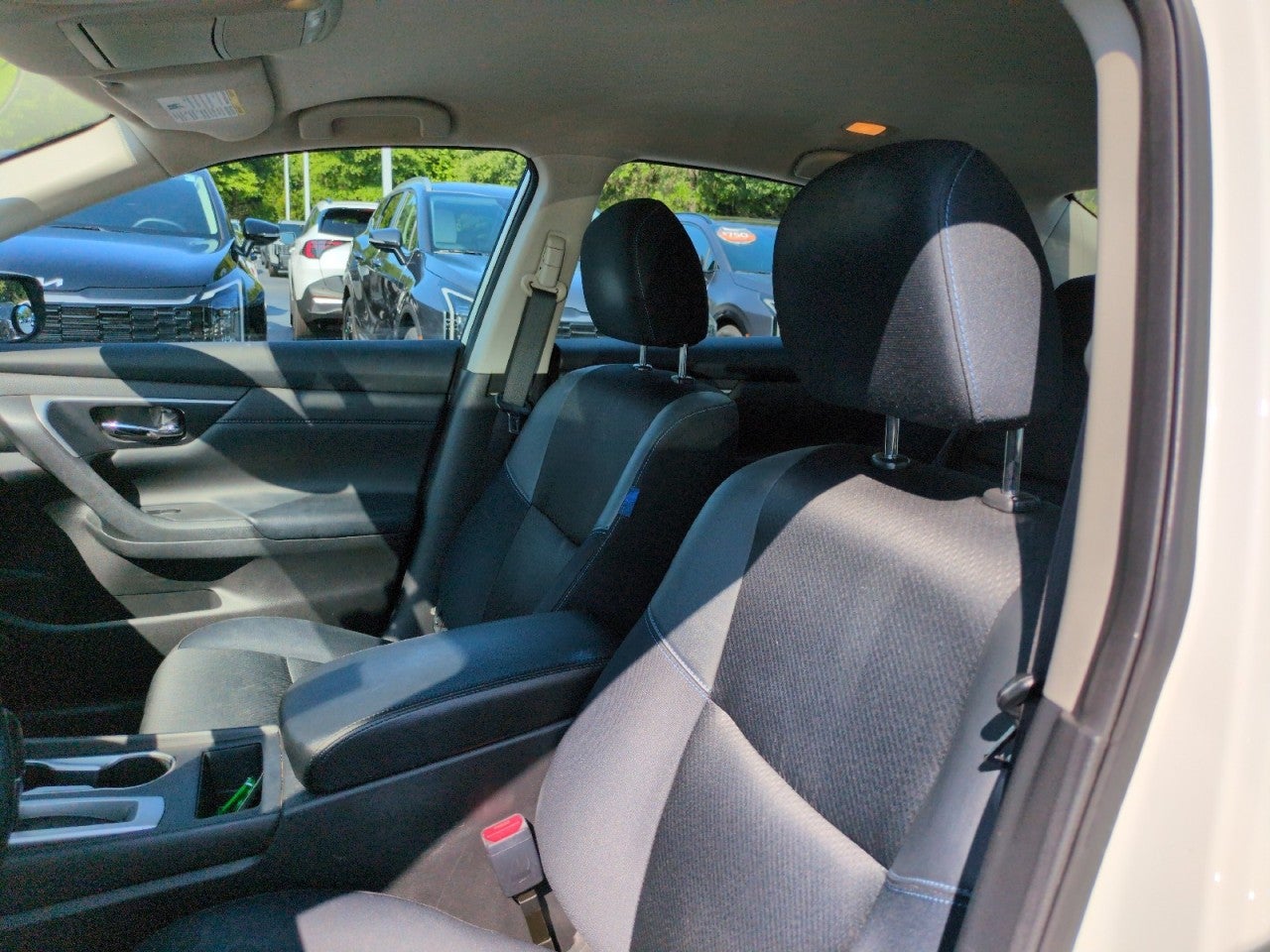 2016 Nissan Altima 2.5 SR