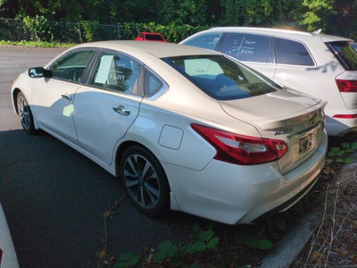 2016 Nissan Altima 2.5 SR
