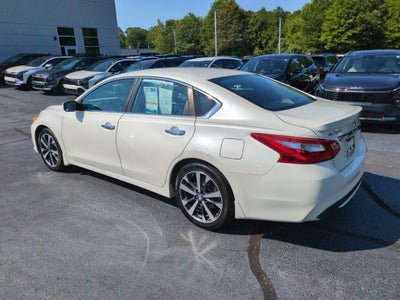 2016 Nissan Altima 2.5 SR