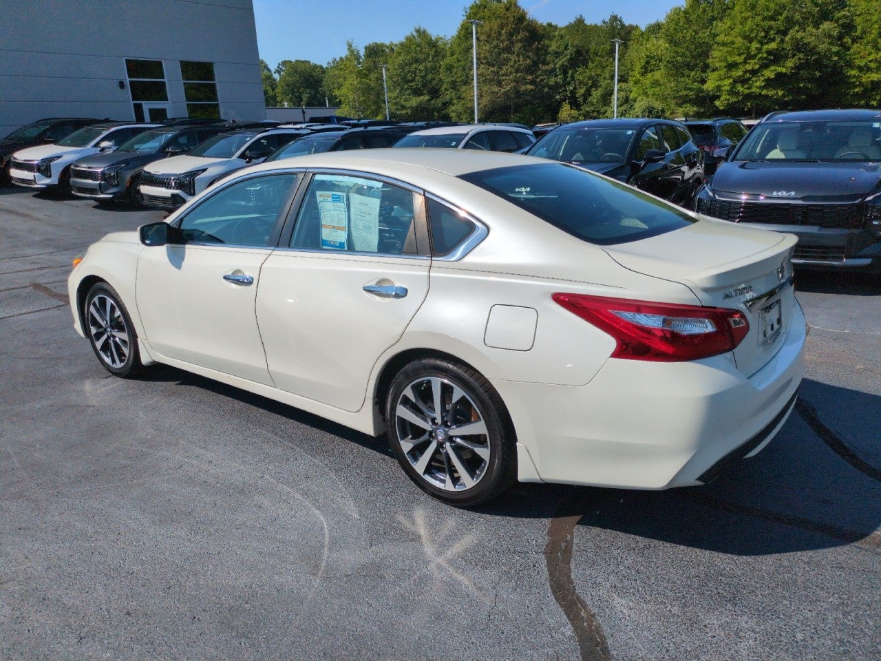 2016 Nissan Altima 2.5 SR