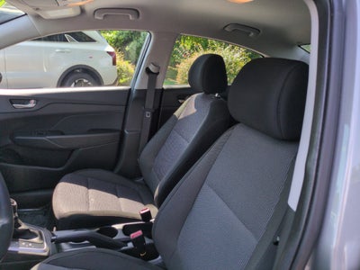 2022 Hyundai Accent SE