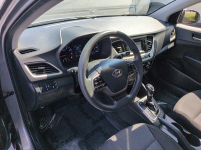 2022 Hyundai Accent SE