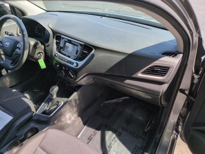 2022 Hyundai Accent SE