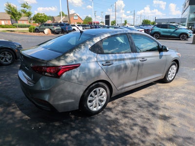 2022 Hyundai Accent SE