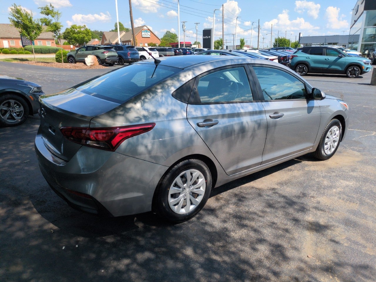 2022 Hyundai Accent SE
