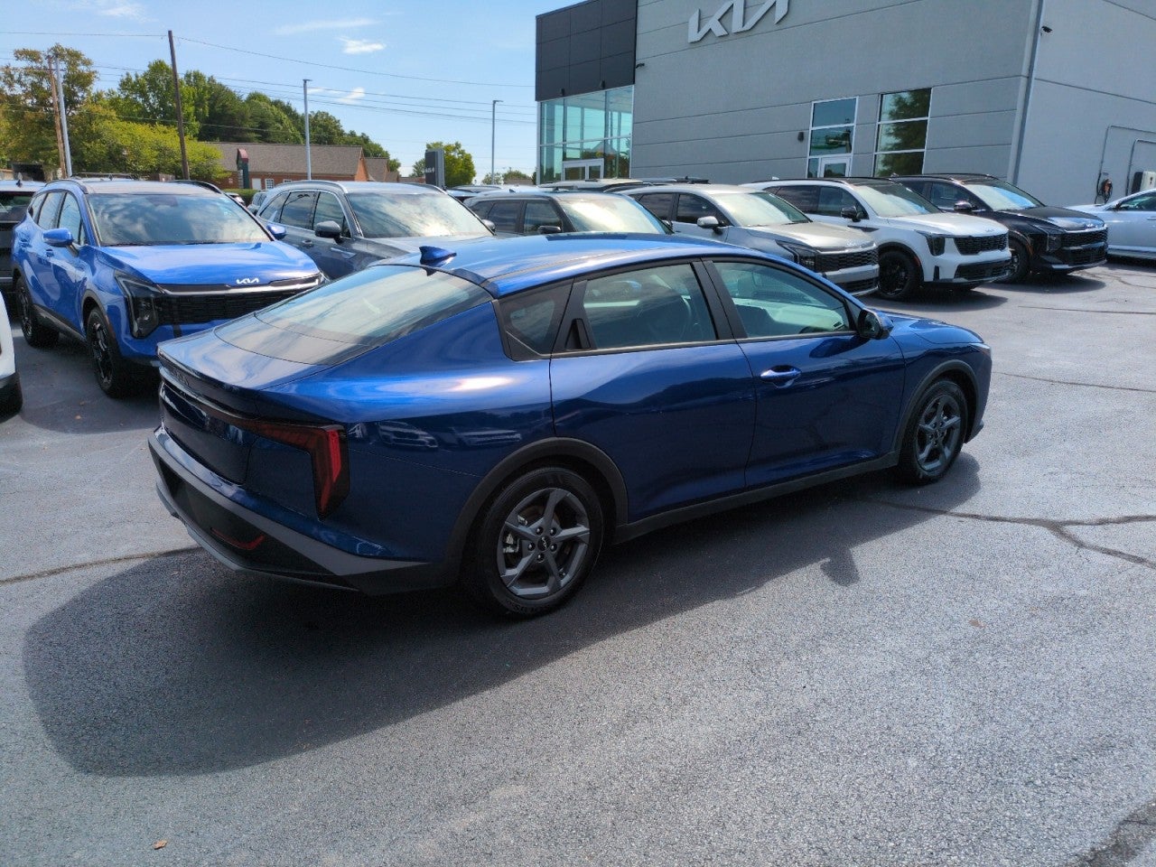 2025 Kia K4 LXS