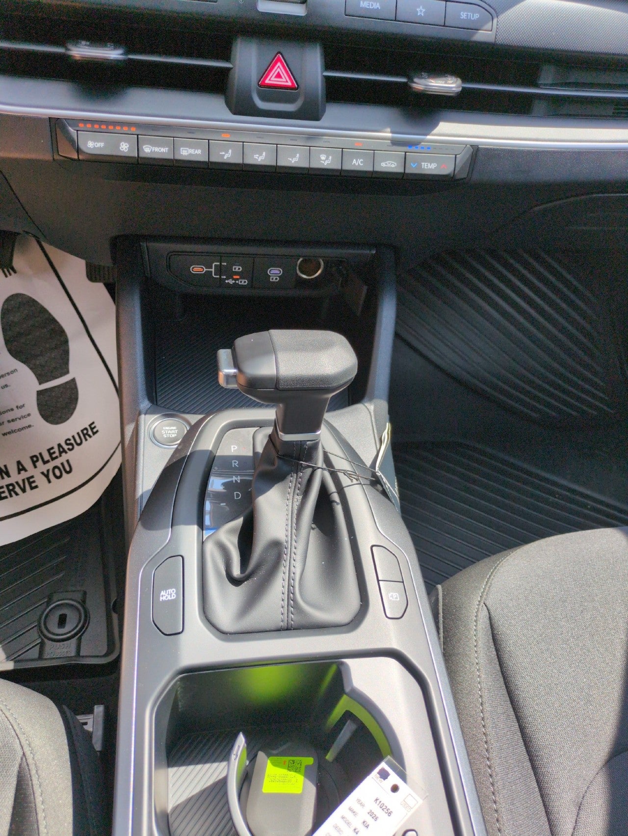 2026 Kia K4 LXS