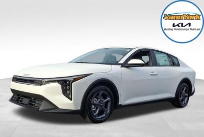 2025 Kia K4 LXS