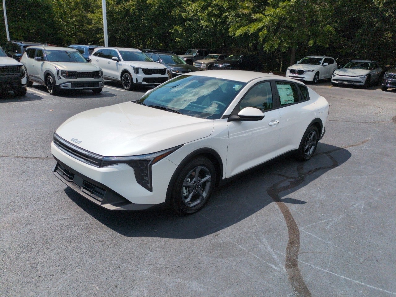 2026 Kia K4 LXS