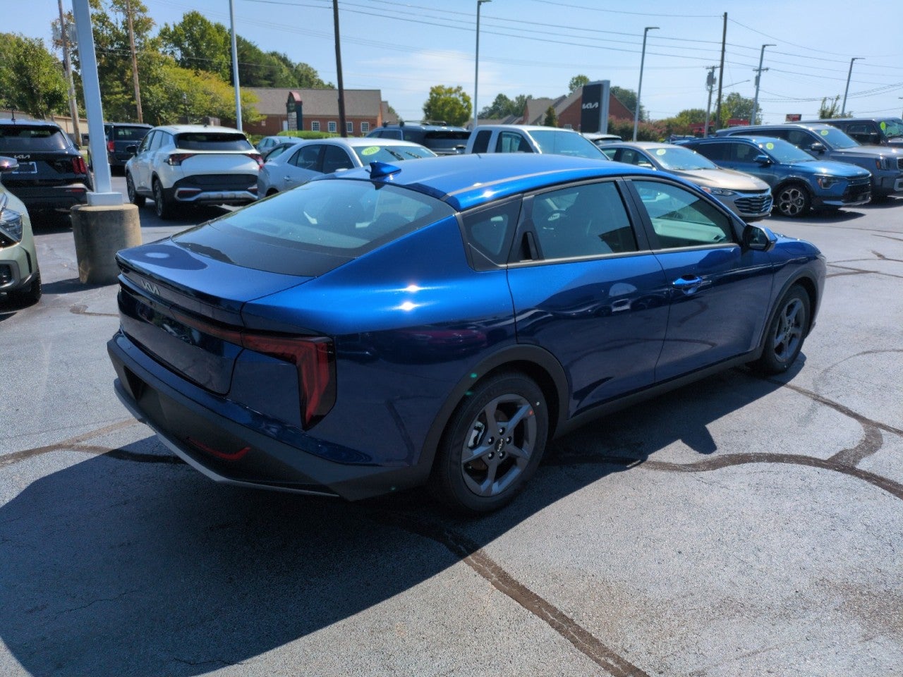 2026 Kia K4 LXS