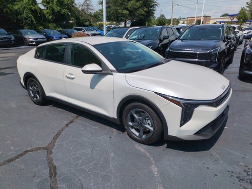 2026 Kia K4 LX