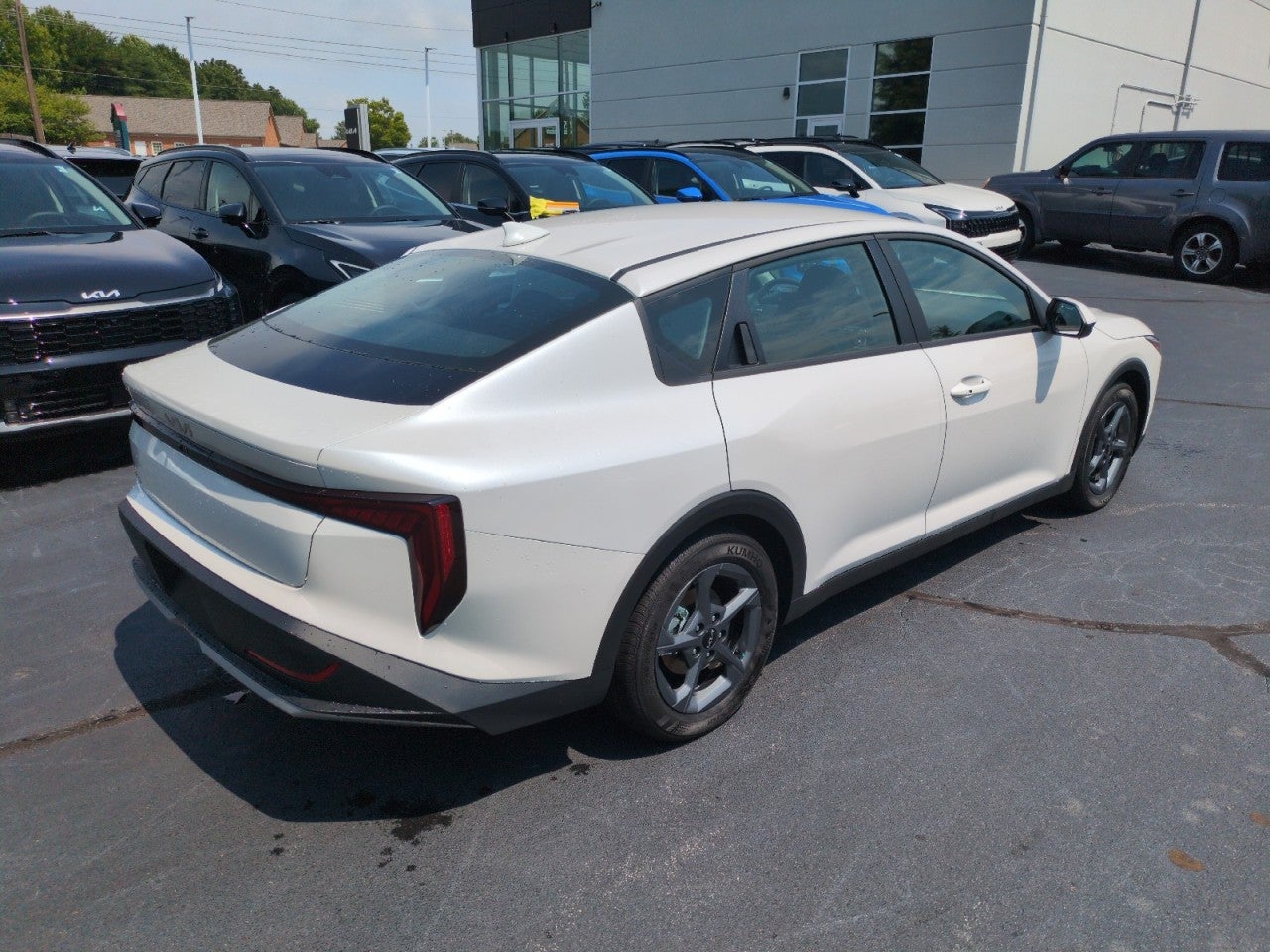 2026 Kia K4 LX