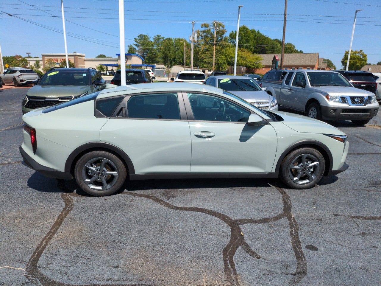2026 Kia K4 LXS