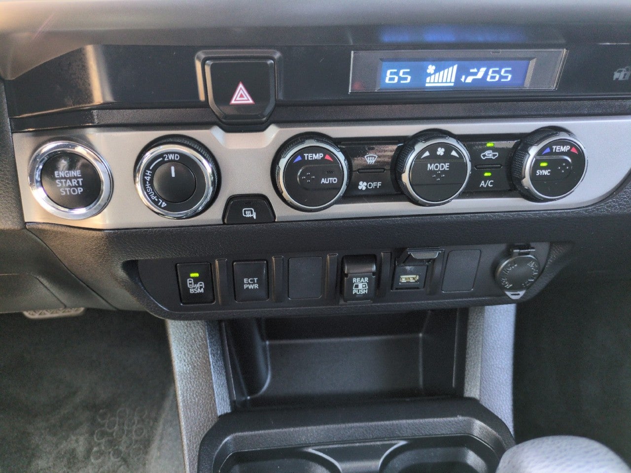 2023 Toyota Tacoma 4WD SR5