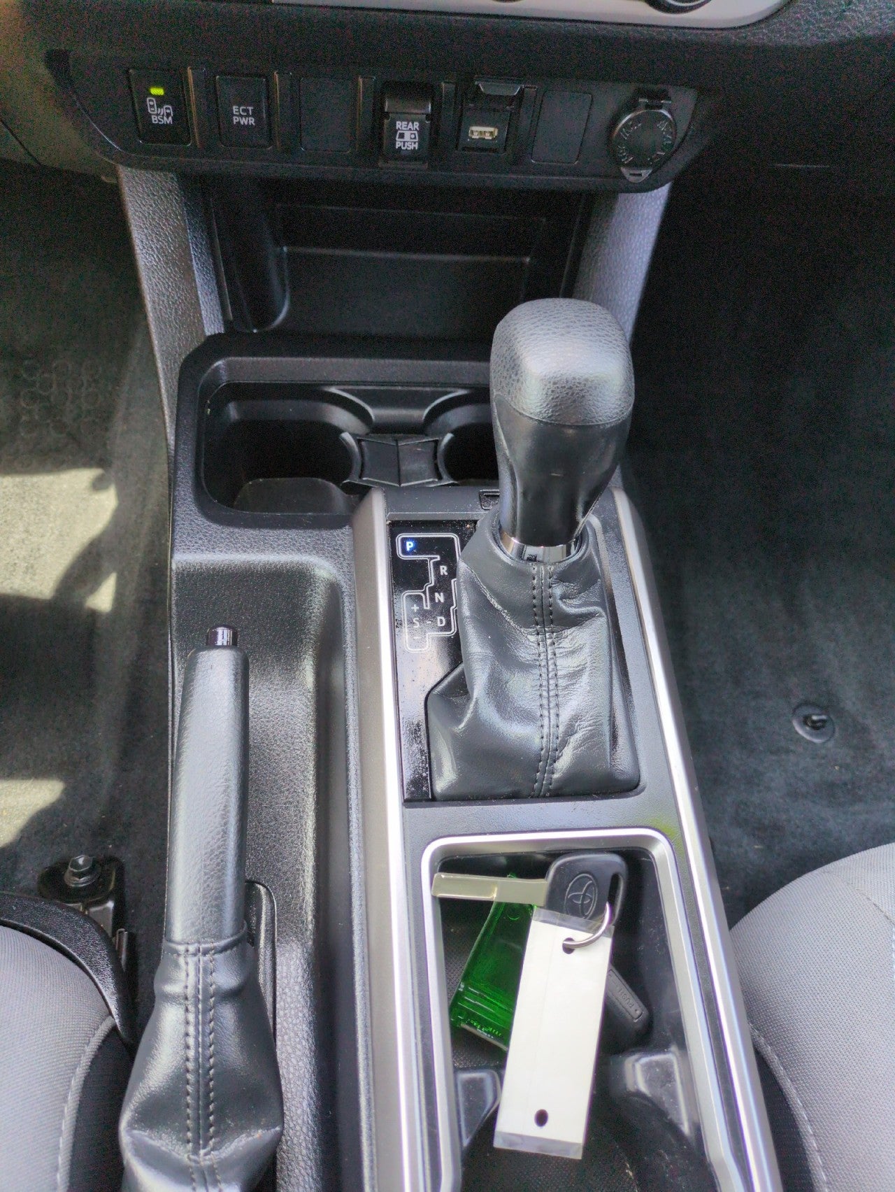 2023 Toyota Tacoma 4WD SR5