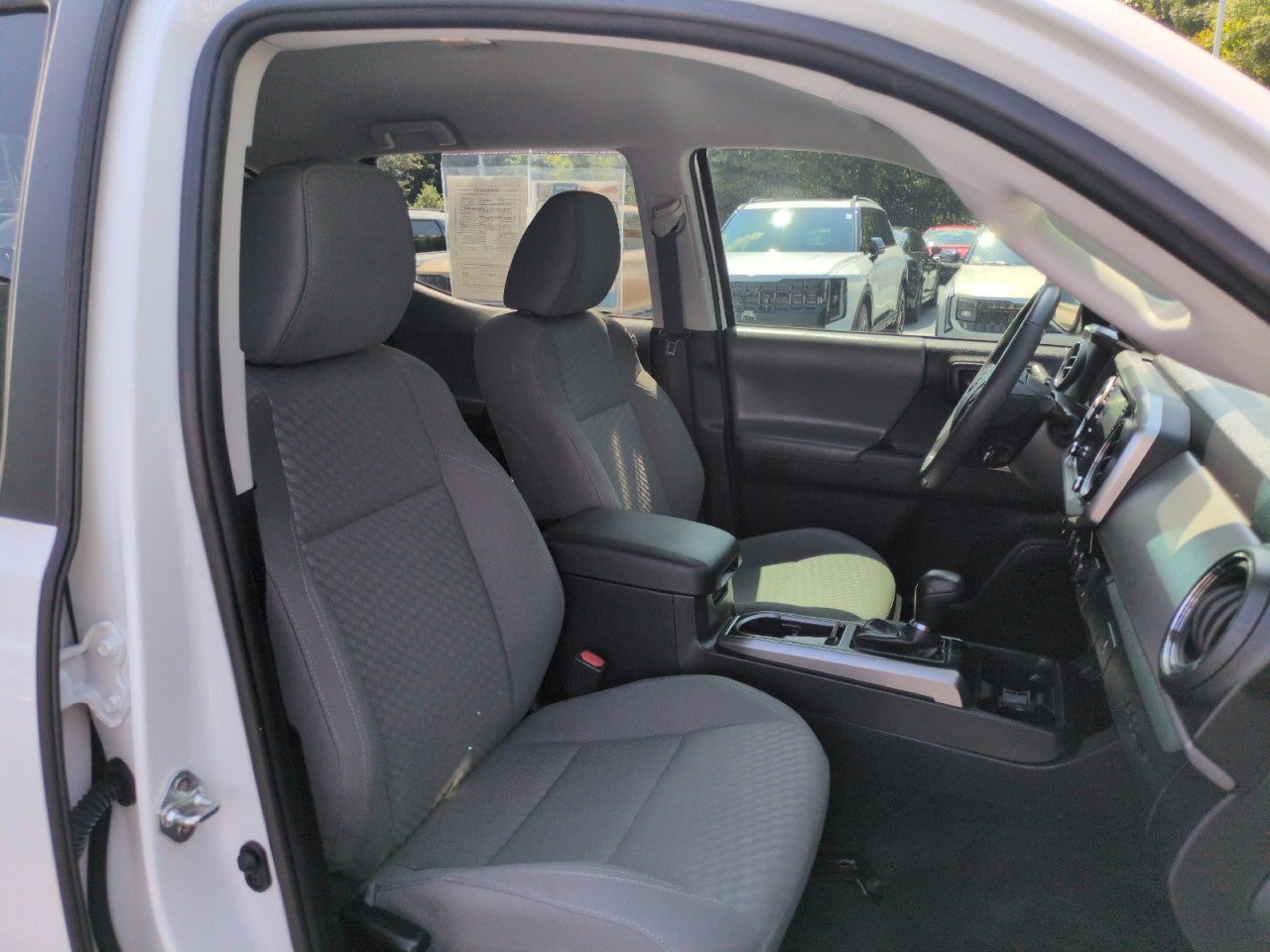 2023 Toyota Tacoma 4WD SR5