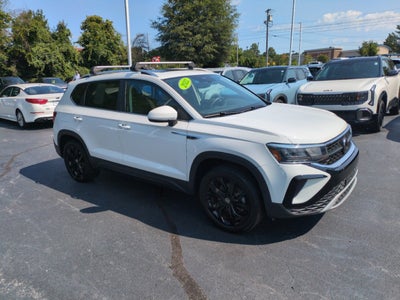2022 Volkswagen Taos SE