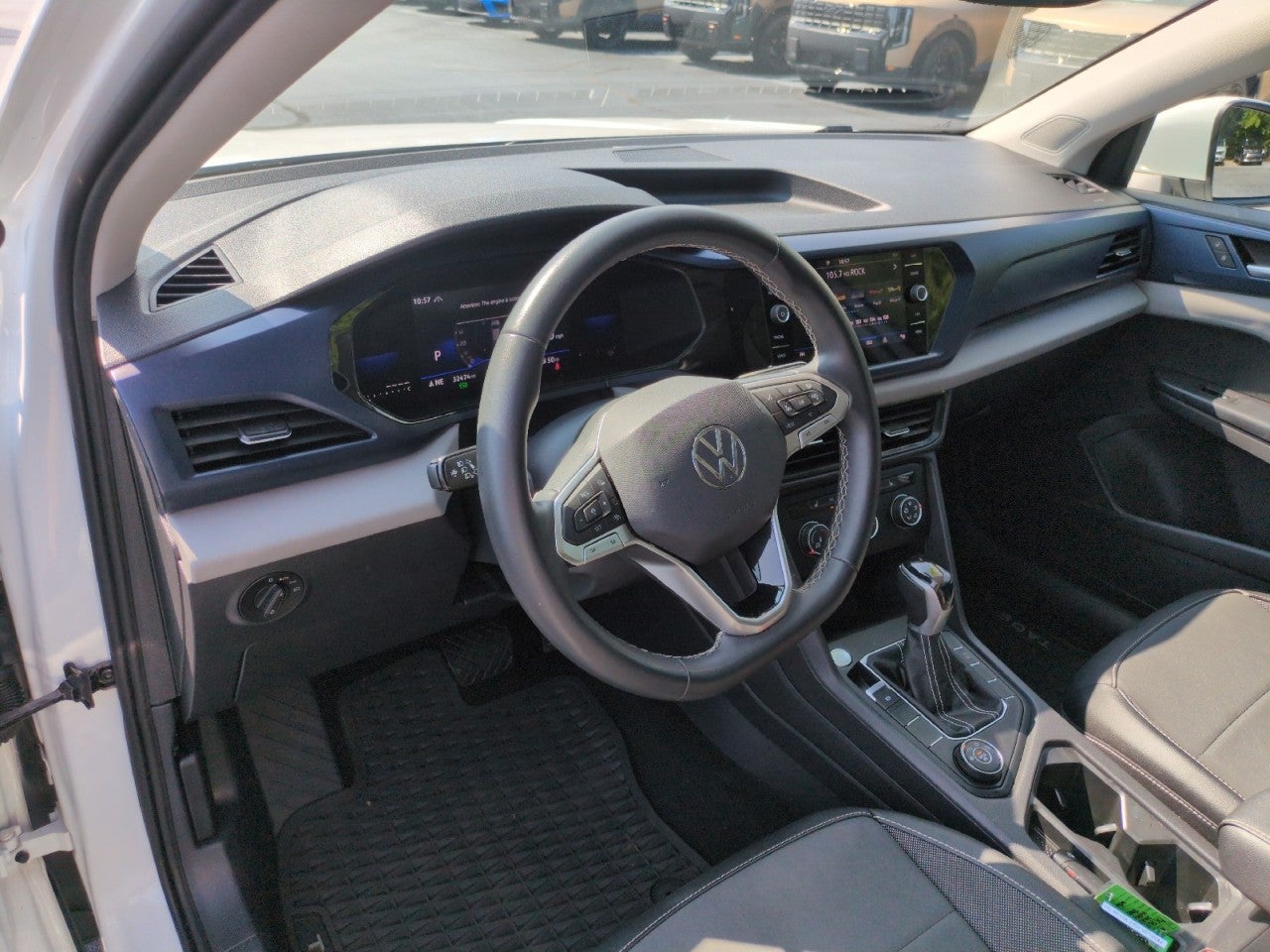 2022 Volkswagen Taos SE
