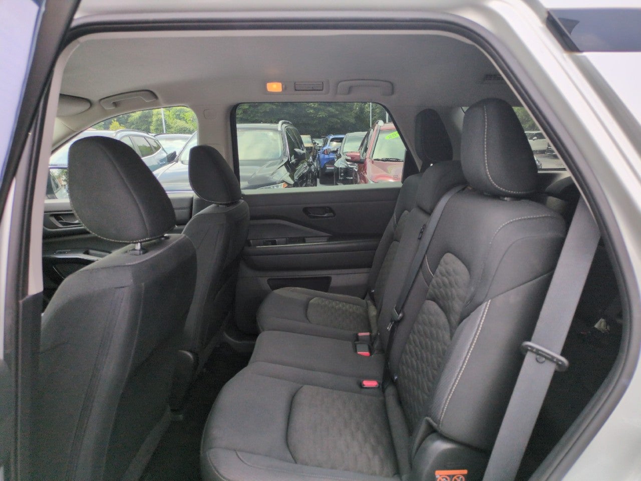 2023 Nissan Pathfinder S