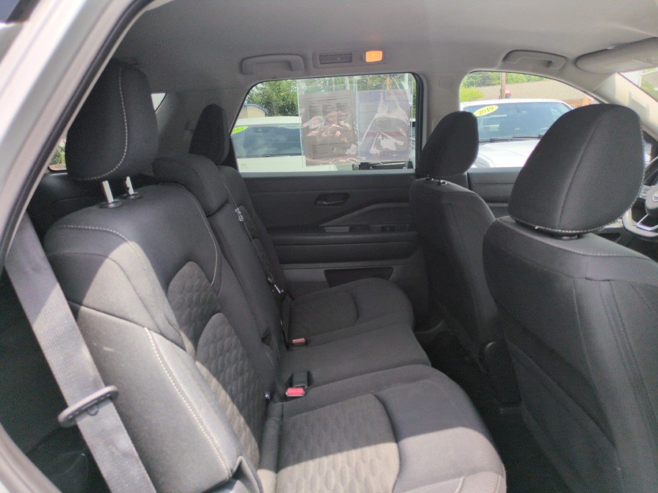 2023 Nissan Pathfinder S