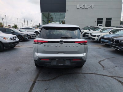 2023 Nissan Pathfinder S