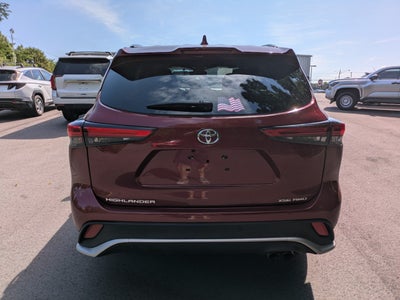2021 Toyota Highlander XSE