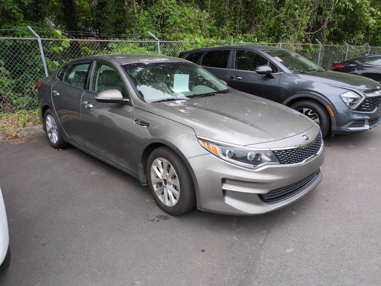 2016 Kia Optima EX AT's photo