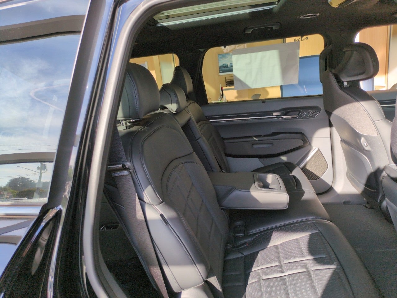 2026 Kia EV9 Land
