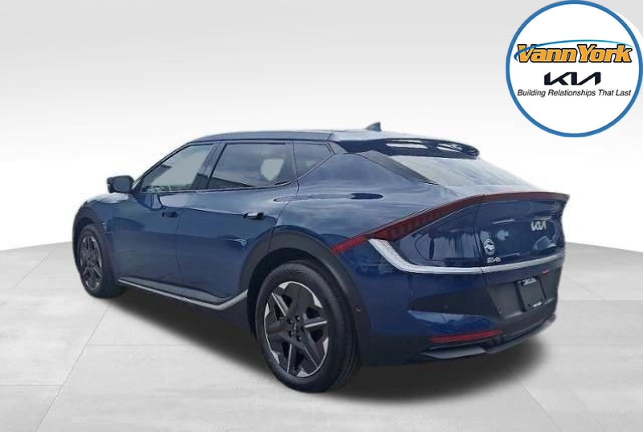 2025 Kia EV6 Light Long Range