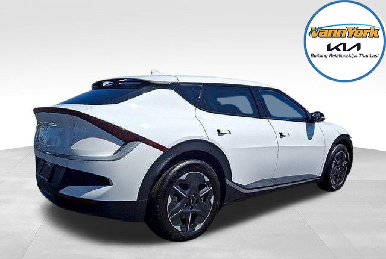 2025 Kia EV6 Light Long Range