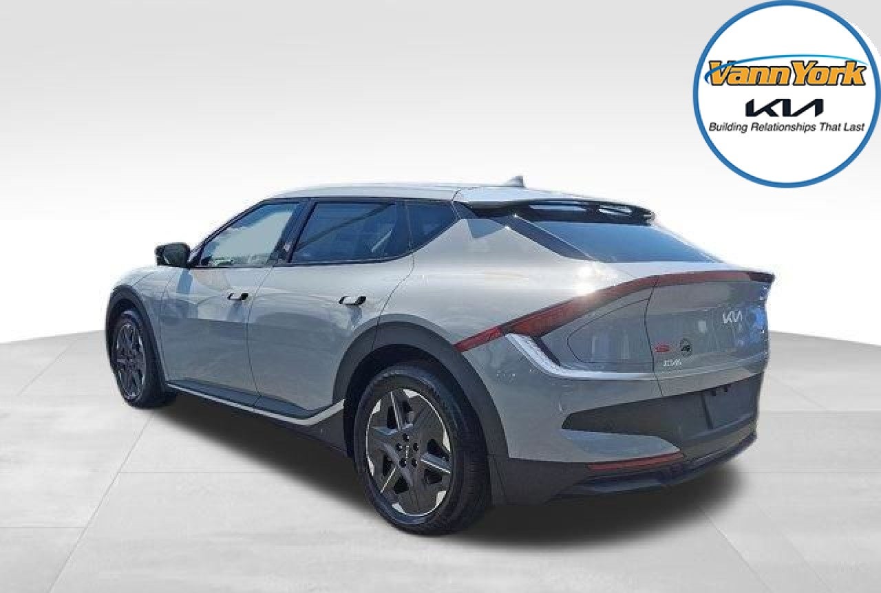 2025 Kia EV6 Light Long Range