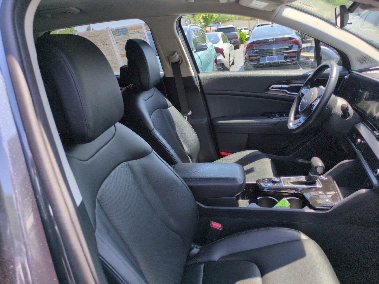 2023 Kia Sportage EX