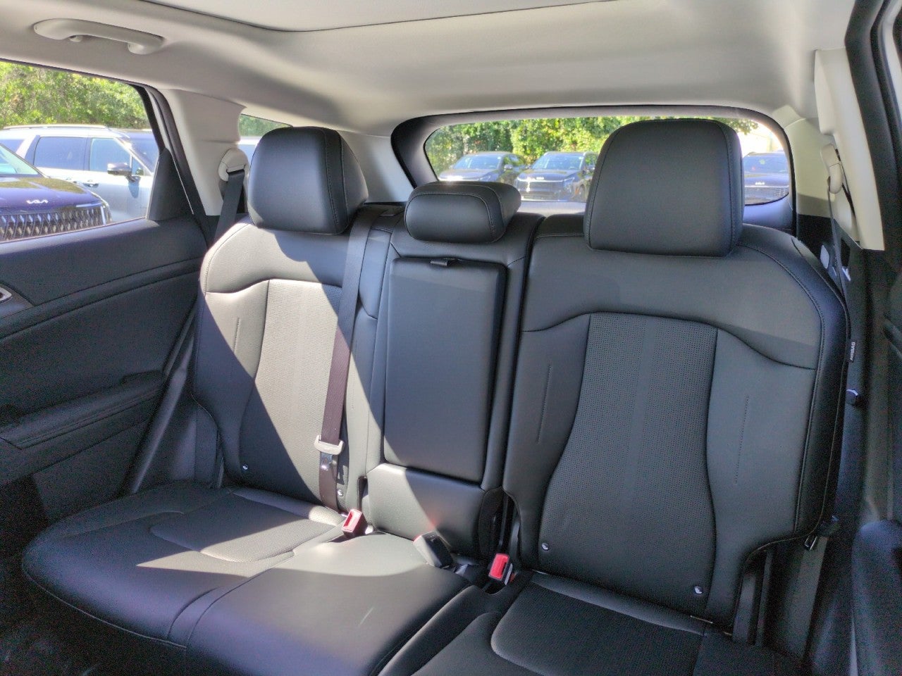 2027 Kia Sportage EX