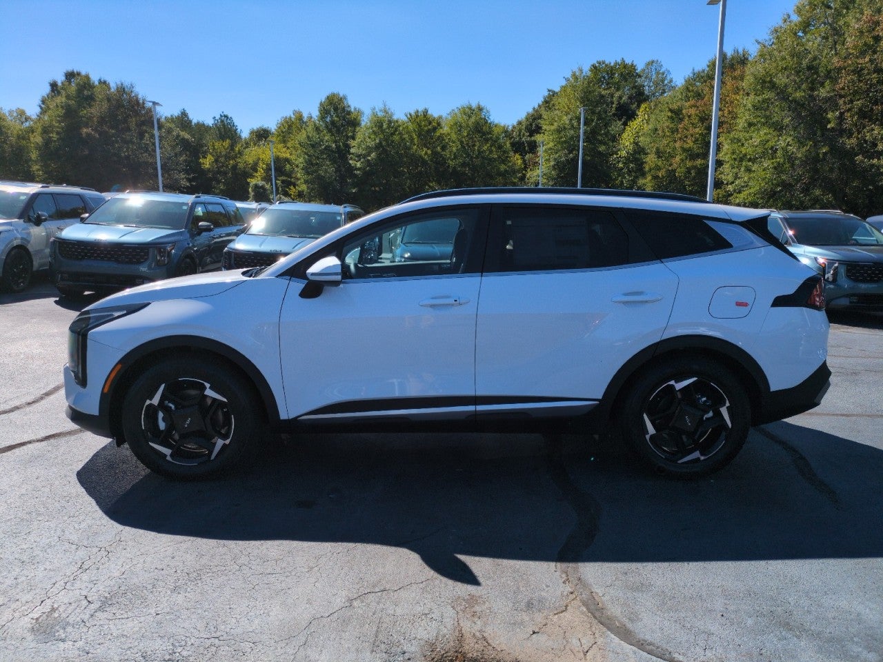 2027 Kia Sportage EX