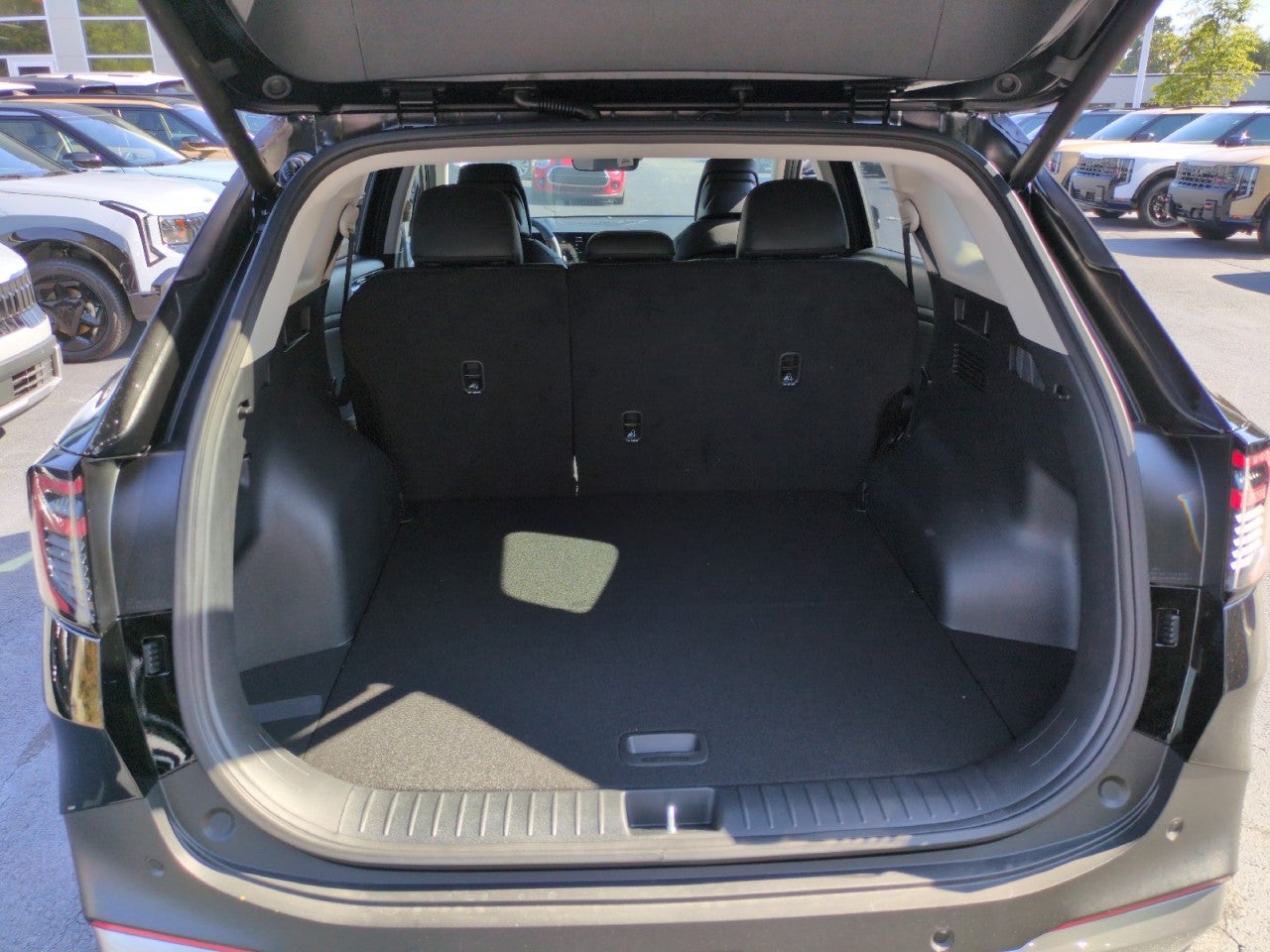 2027 Kia Sportage EX