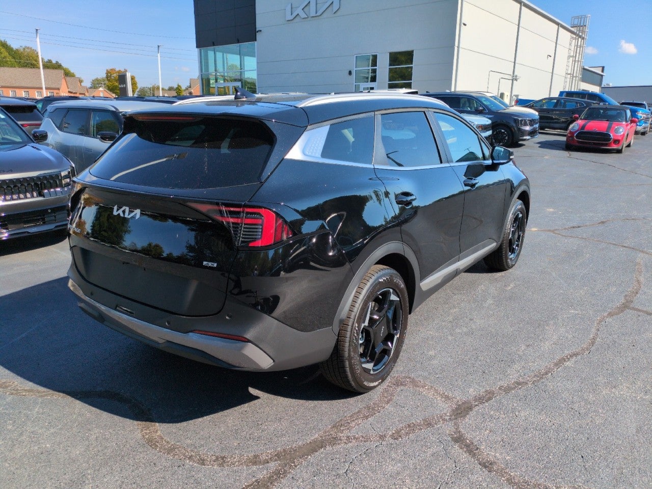 2027 Kia Sportage EX