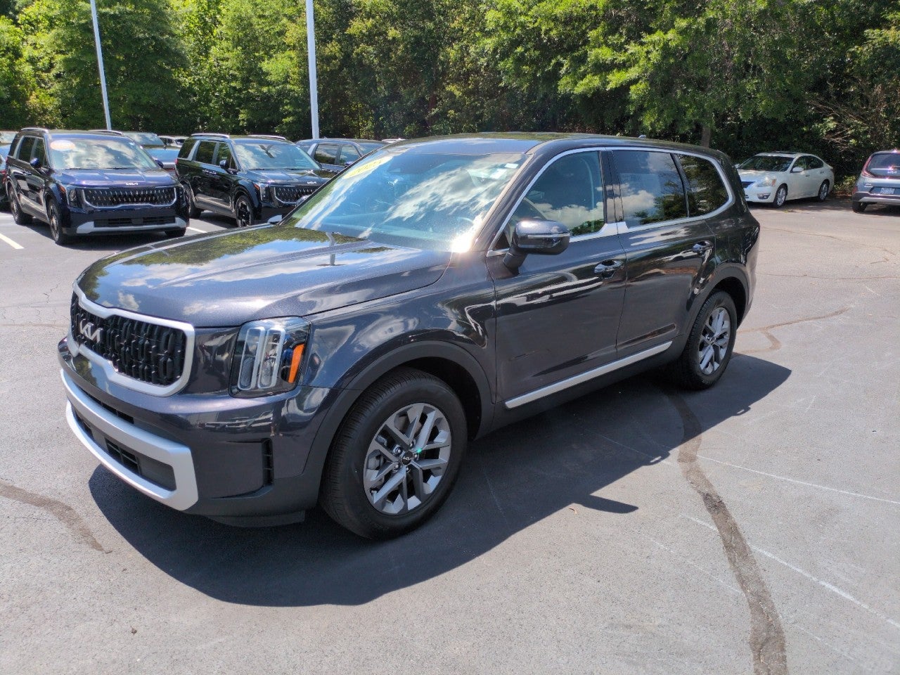 2025 Kia Telluride LX