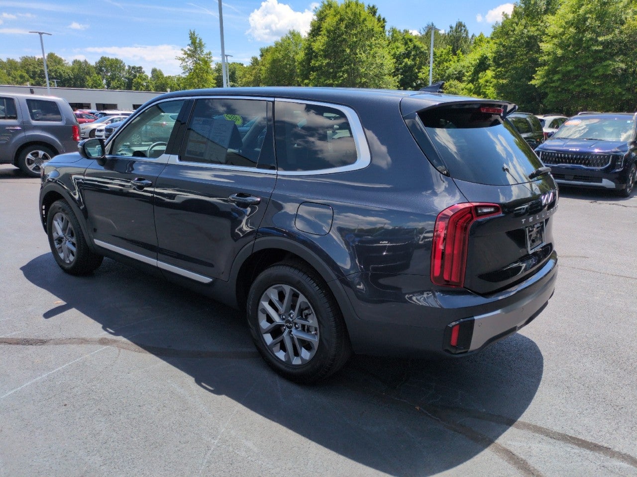 2025 Kia Telluride LX