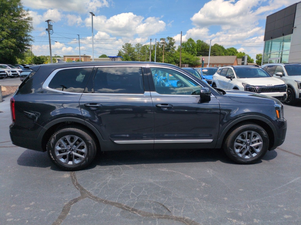 2025 Kia Telluride LX