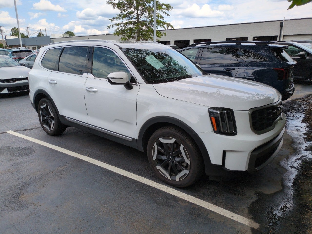 2023 Kia Telluride S