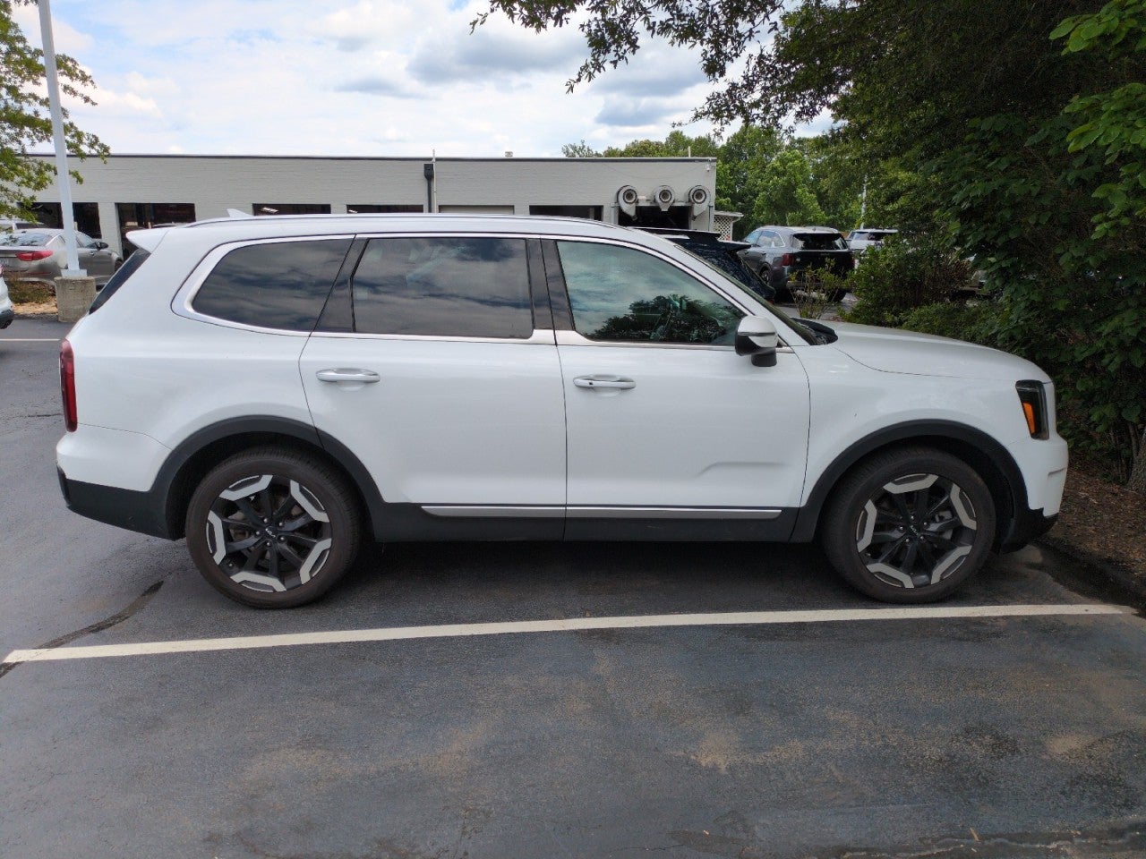 2023 Kia Telluride S
