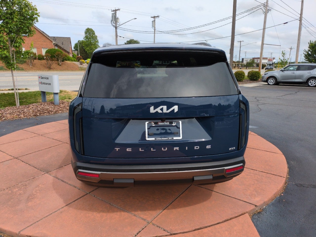 2027 Kia Telluride S