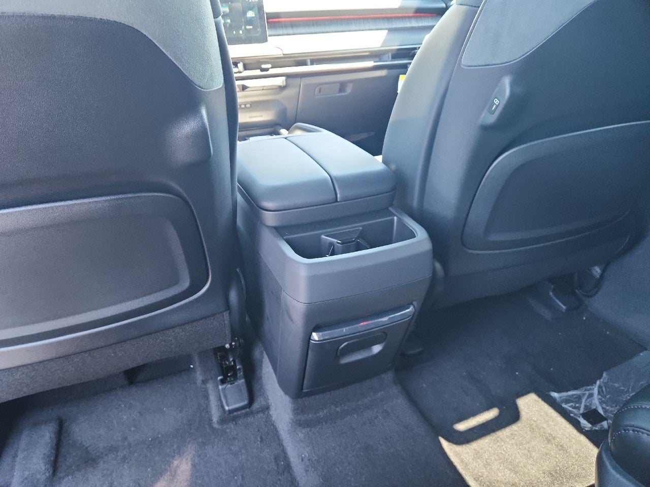 2027 Kia Telluride Hybrid X-Line SX-Prestige