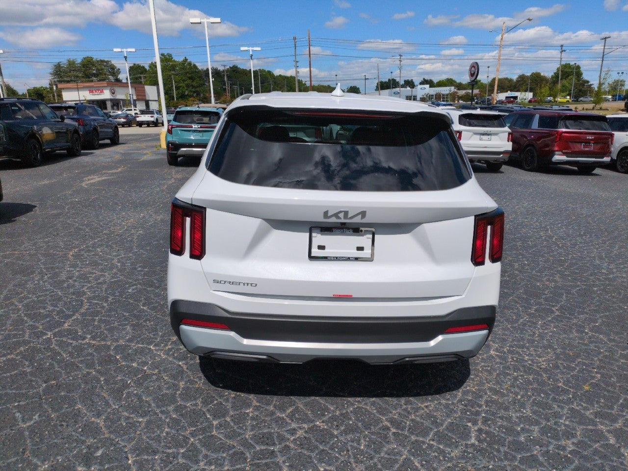 2026 Kia Sorento LX